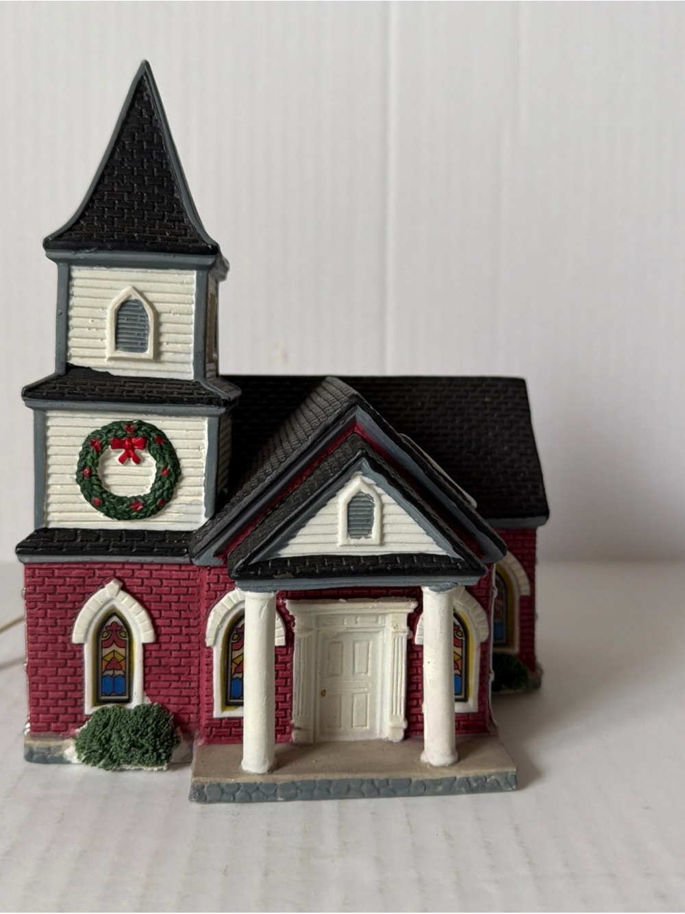 1997 Lemax Village Collection Plymouth Corners Church Porcelain